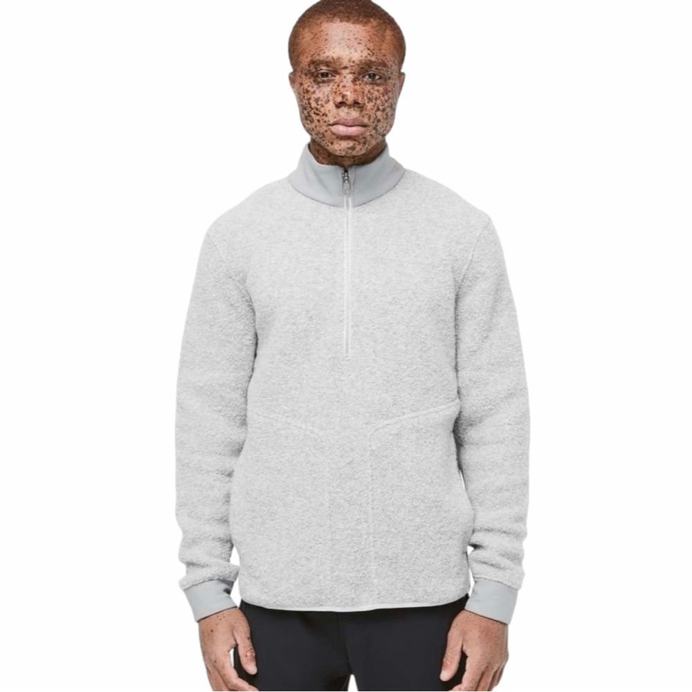 Lululemon Gray Tundra Trek 1/2 Zip Pullover Jacket Top Men’s size Small  M3AW1S